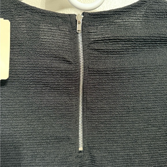 Forever 21 Black Ribbed Top - Picture 4 of 7